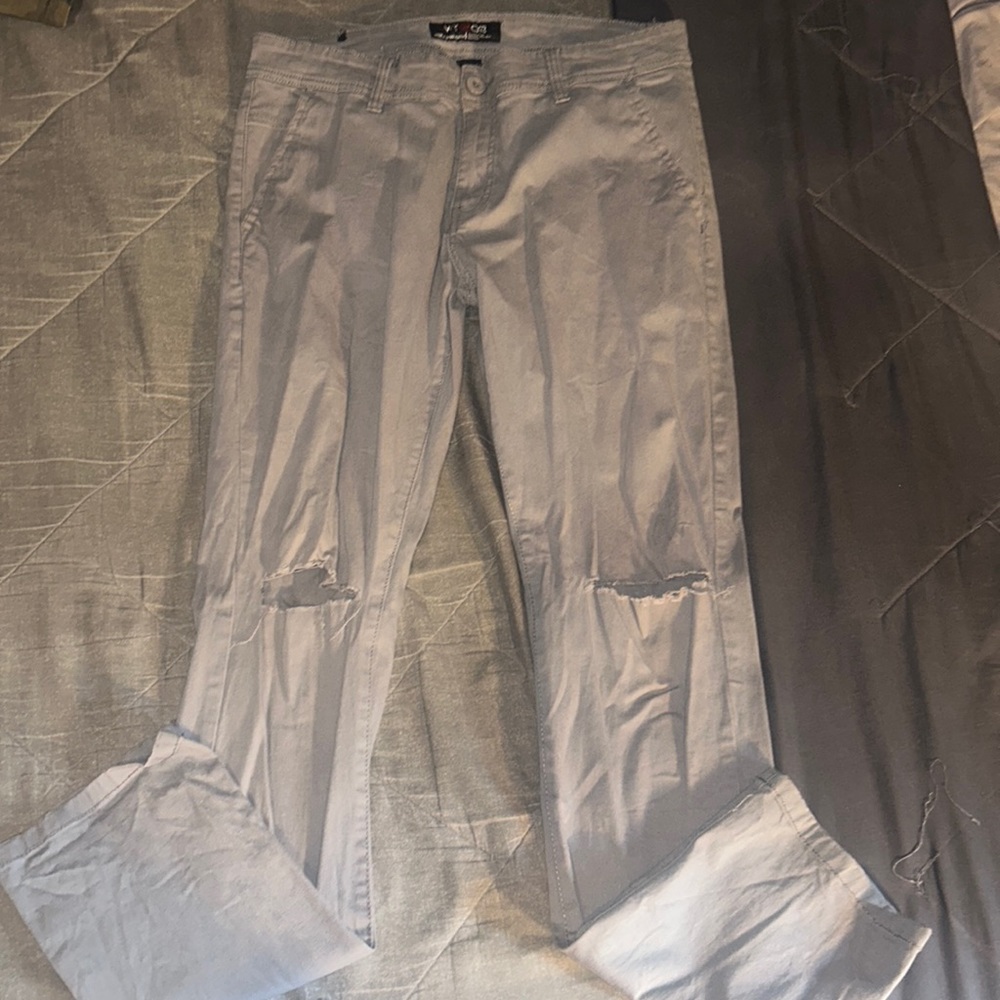 Men’s Grey khakis pants